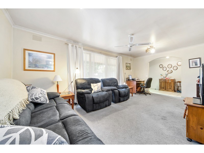 5 Dunraven Court, Langwarrin VIC 3910