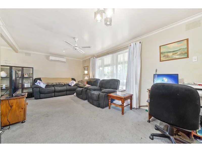 5 Dunraven Court, Langwarrin VIC 3910