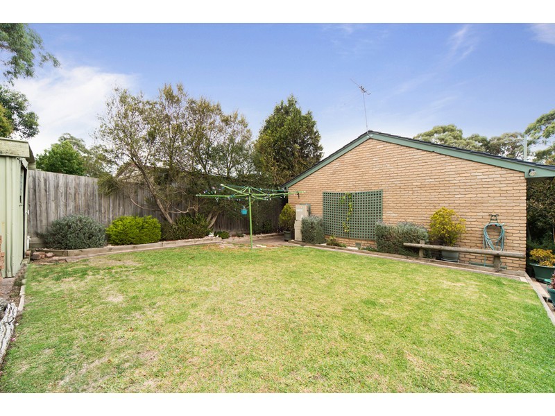 5 Dunraven Court, Langwarrin VIC 3910