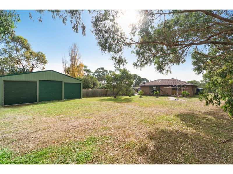 2 Kumala Drive, Somerville VIC 3912
