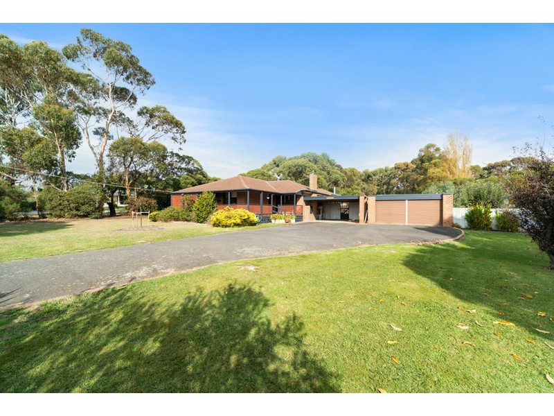 2 Kumala Drive, Somerville VIC 3912