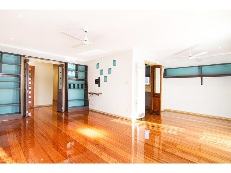 16 Parkview Drive, Frankston VIC 3199