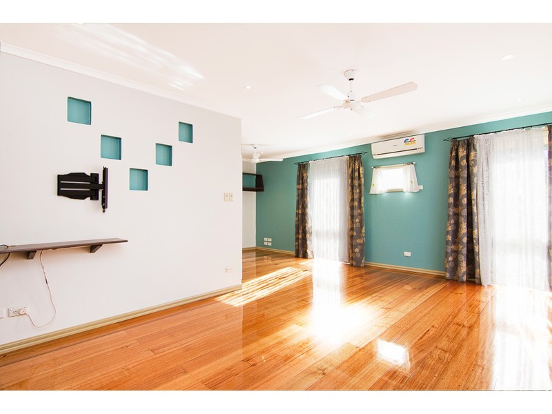 16 Parkview Drive, Frankston VIC 3199