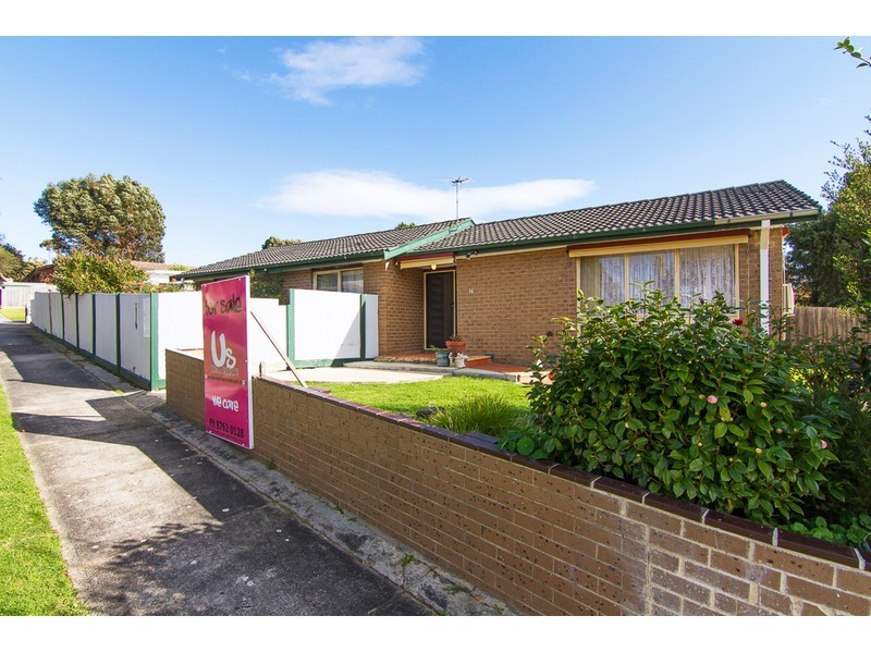 16 Parkview Drive, Frankston VIC 3199