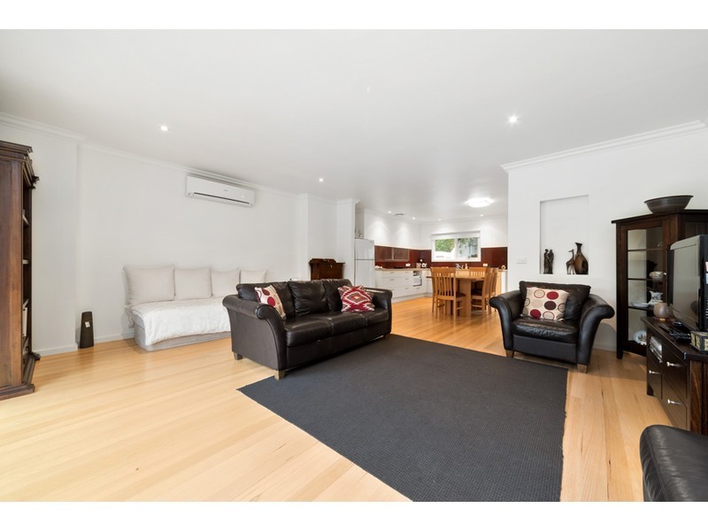 8 Vista Court, Somerville VIC 3912