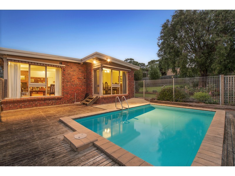 13 Norfolk Road, Mount Martha VIC 3934