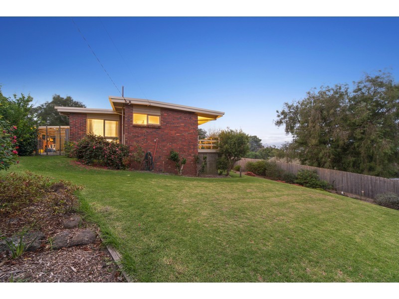 13 Norfolk Road, Mount Martha VIC 3934