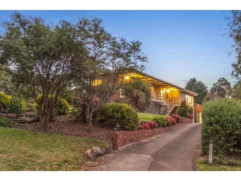 13 Norfolk Road, Mount Martha VIC 3934