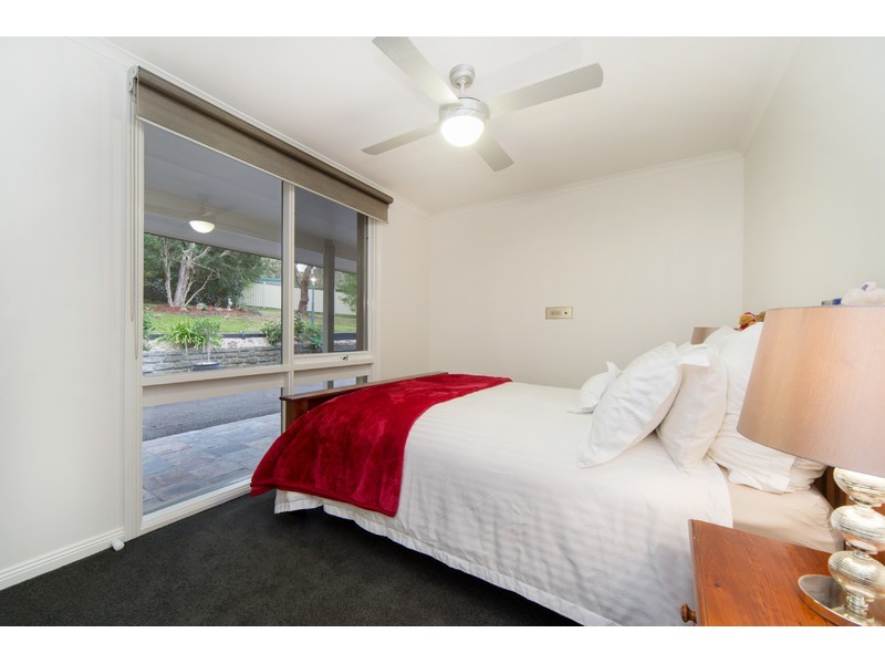 1 Mountain Avenue, Frankston South VIC 3199