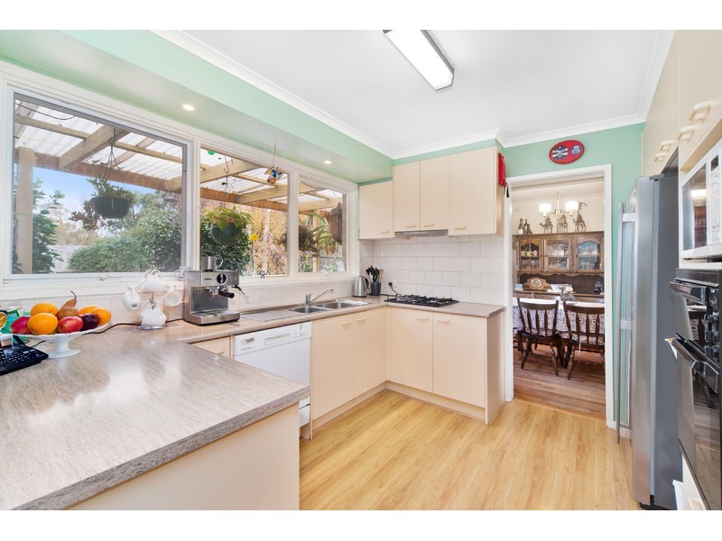 8 Gerald Drive, Langwarrin VIC 3910