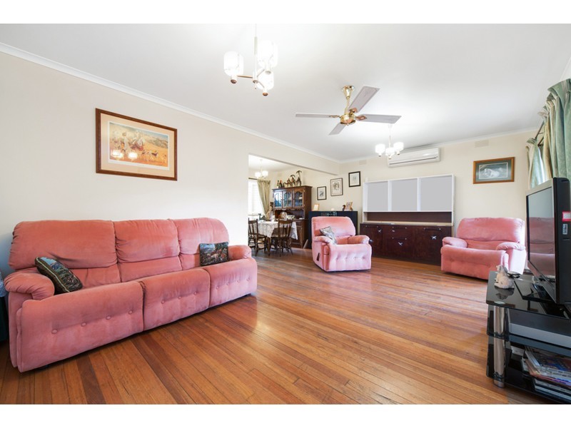 8 Gerald Drive, Langwarrin VIC 3910