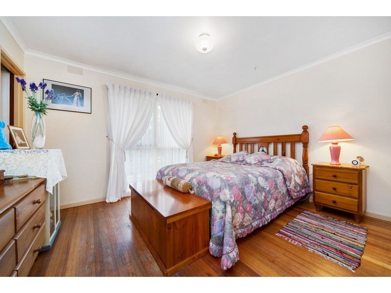 8 Gerald Drive, Langwarrin VIC 3910