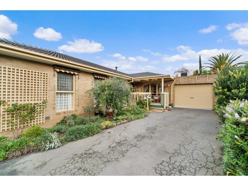 8 Gerald Drive, Langwarrin VIC 3910