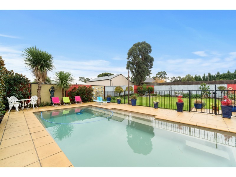 6 Fieldwood Lane, Langwarrin VIC 3910