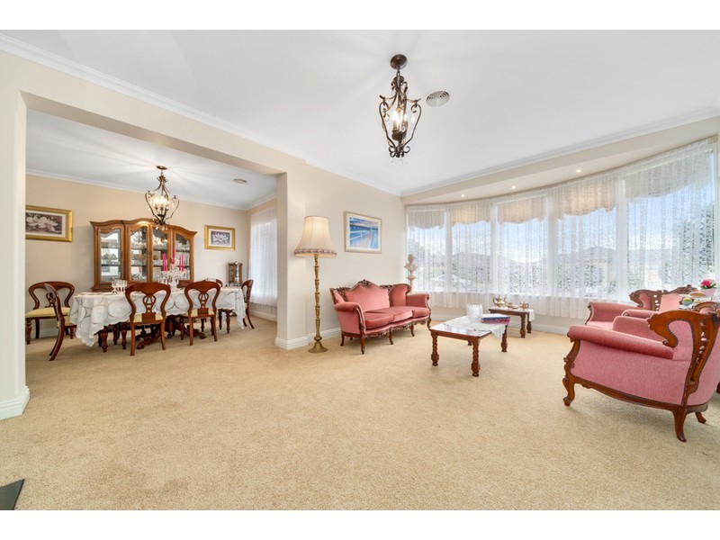 6 Fieldwood Lane, Langwarrin VIC 3910