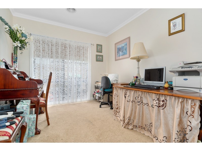 6 Fieldwood Lane, Langwarrin VIC 3910