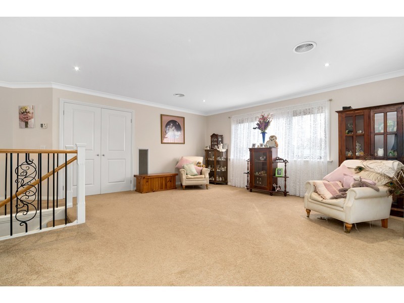 6 Fieldwood Lane, Langwarrin VIC 3910