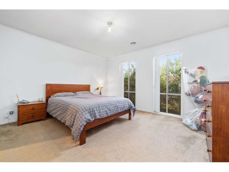 67 Brookland Greens Boulevard, Cranbourne VIC 3977