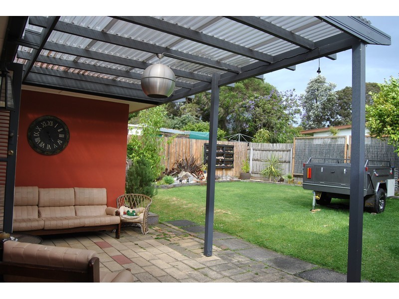 82 Ashleigh Avenue, Frankston VIC 3199