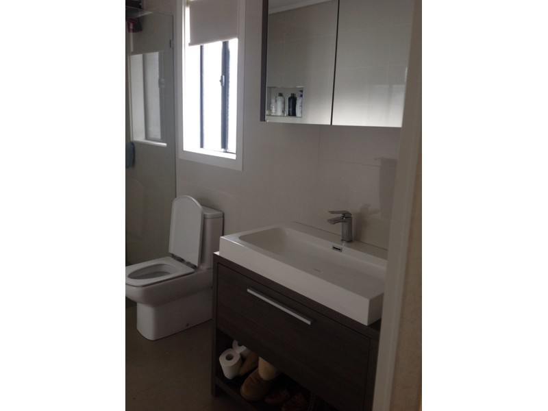 27 Downs Road, Seaford VIC 3198