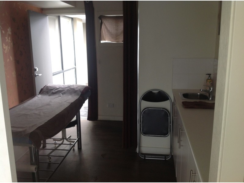 27 Downs Road, Seaford VIC 3198