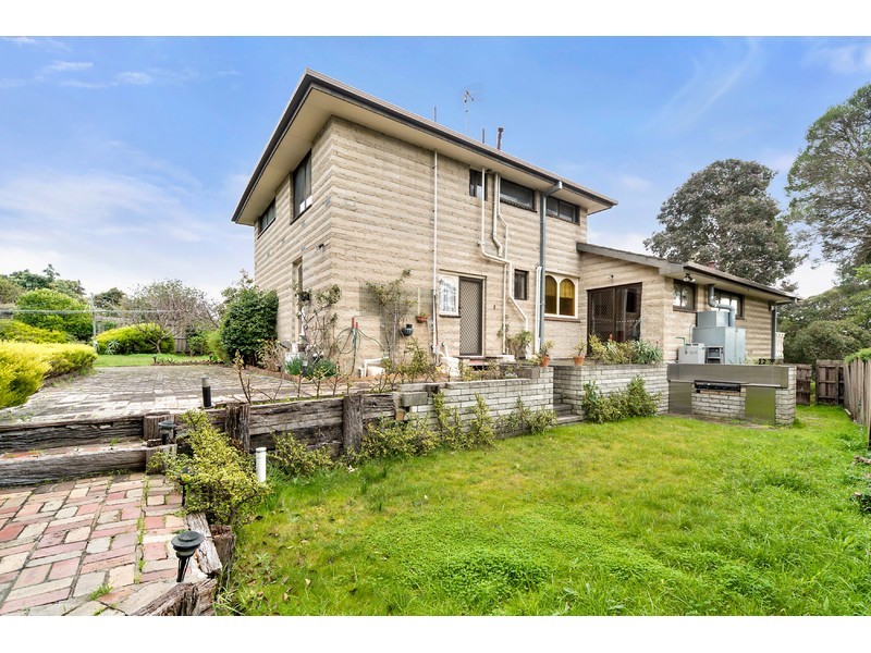 2 Caprice Court, Frankston VIC 3199