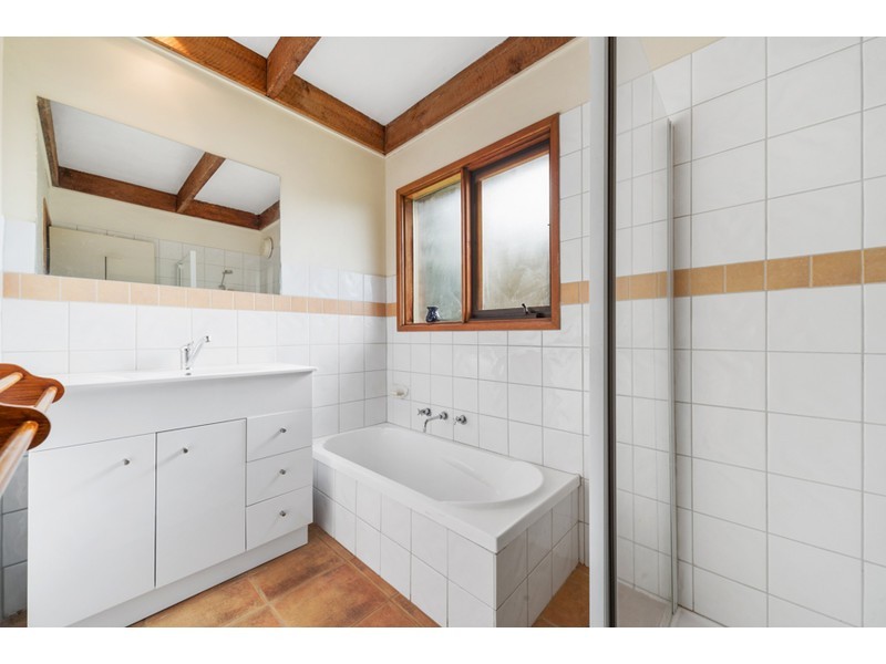 2 Jerome Court, Frankston VIC 3199