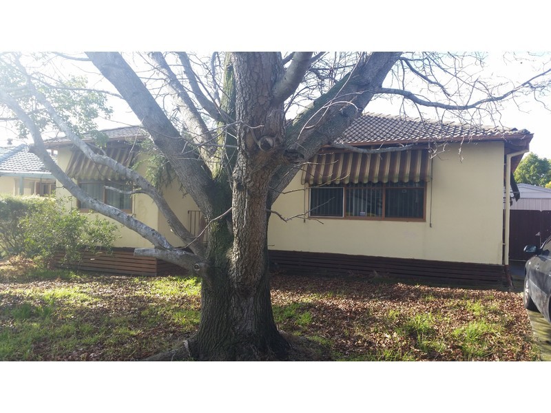 34 Laurina Crescent, Frankston North VIC 3200