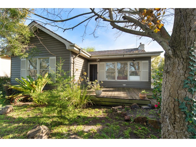 11 Kent Street, Mornington VIC 3931