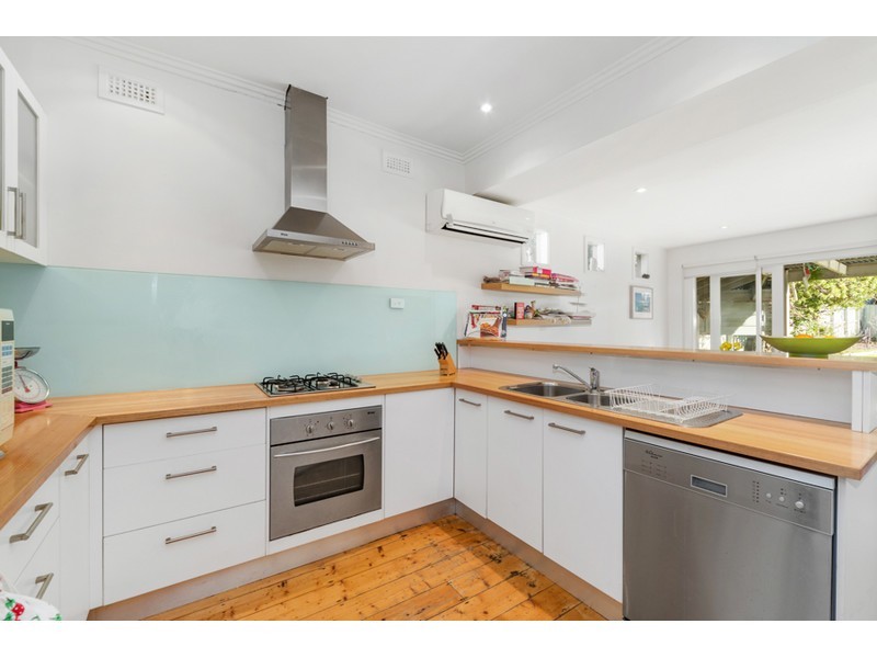 11 Kent Street, Mornington VIC 3931