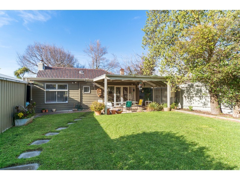 11 Kent Street, Mornington VIC 3931