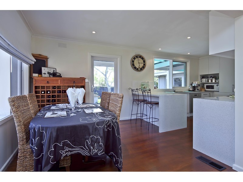 18 Helvetia Court, Frankston South VIC 3199