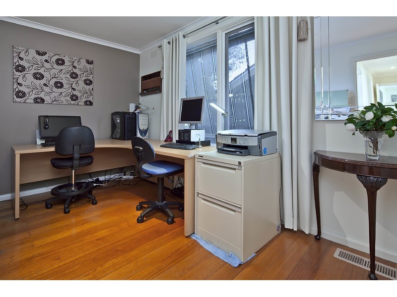 18 Helvetia Court, Frankston South VIC 3199