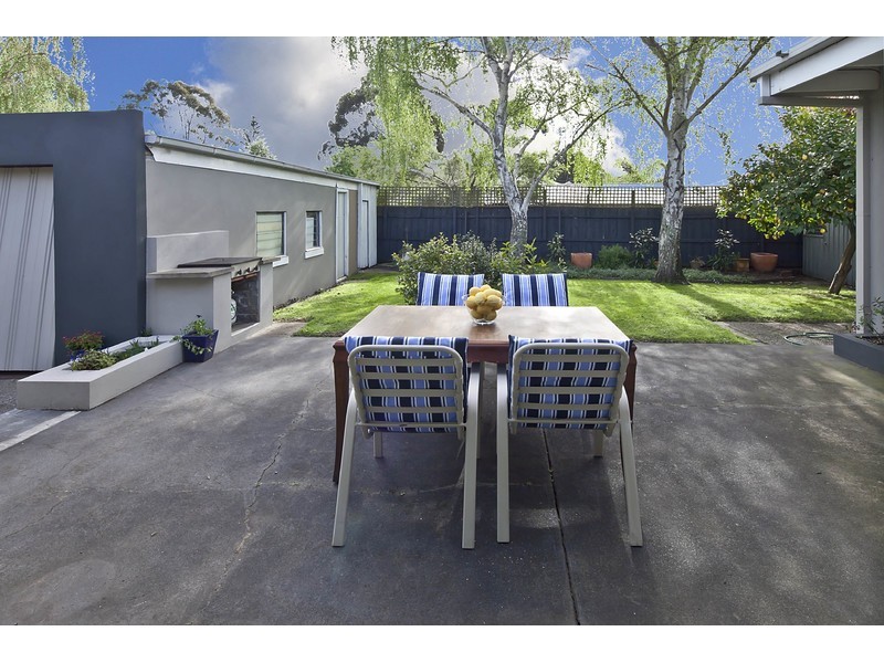 18 Helvetia Court, Frankston South VIC 3199