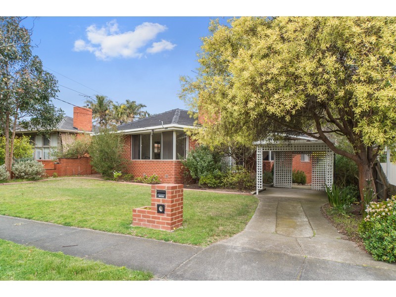 12 Kashmir Crescent, Frankston VIC 3199