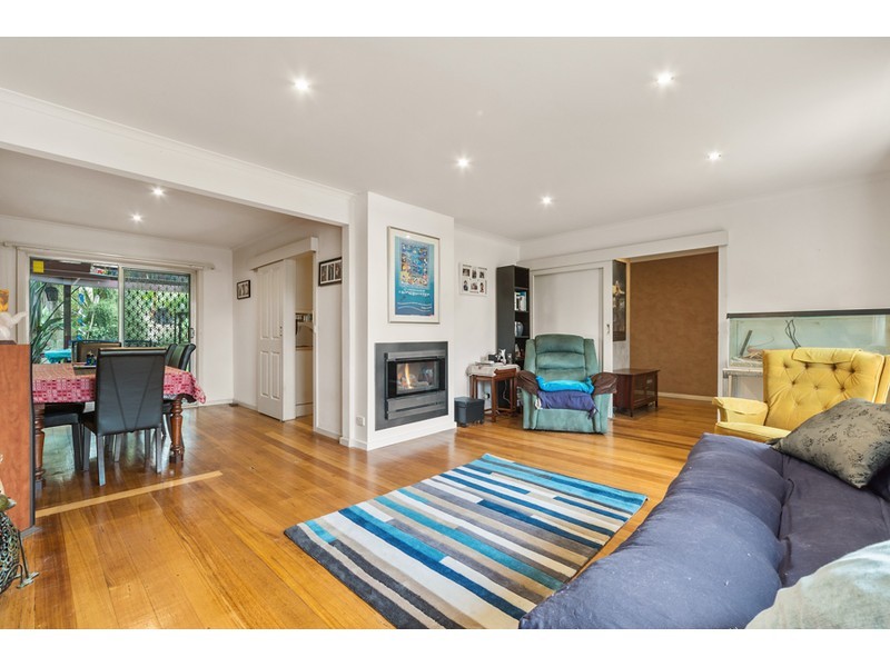 1 Allen Cresent, Langwarrin VIC 3910