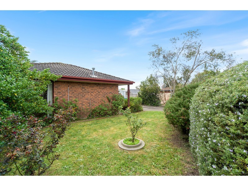 2 Majestic Drive, Somerville VIC 3912