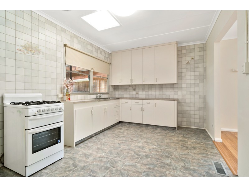 6 Longleaf Street, Frankston North VIC 3200