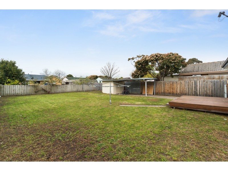 9 Longleaf Street, Frankston North VIC 3200