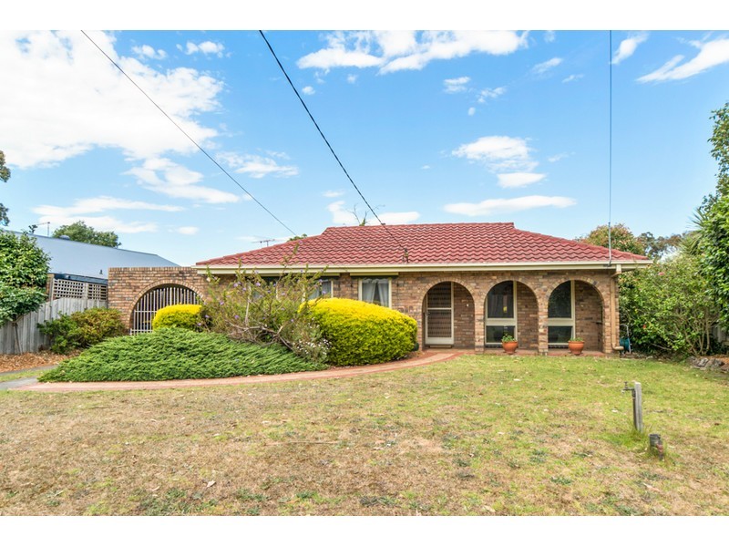 36 Paterson Avenue, Langwarrin VIC 3910