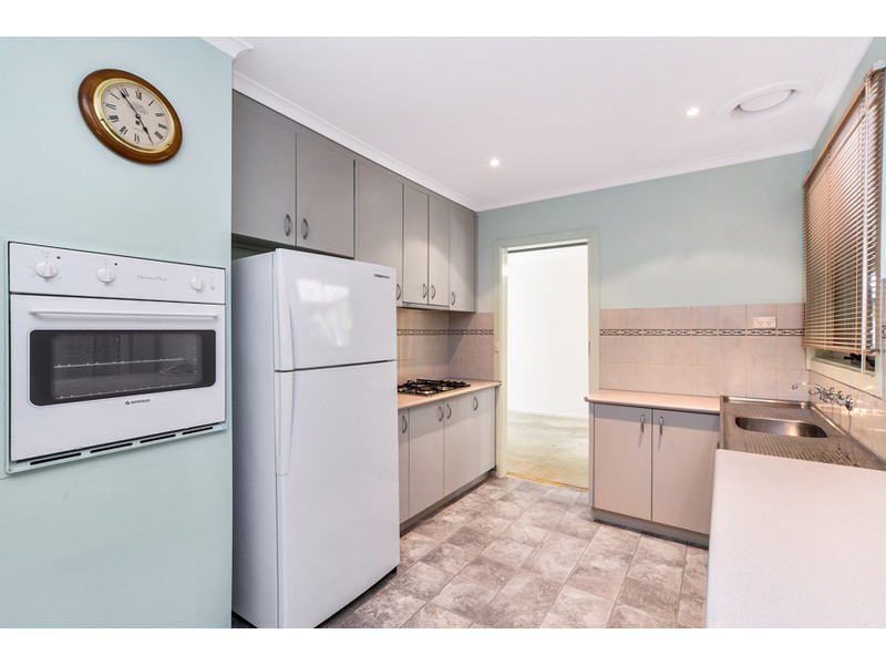 36 Paterson Avenue, Langwarrin VIC 3910