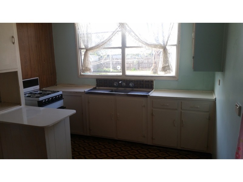 34 Laurina Crescent, Frankston North VIC 3200