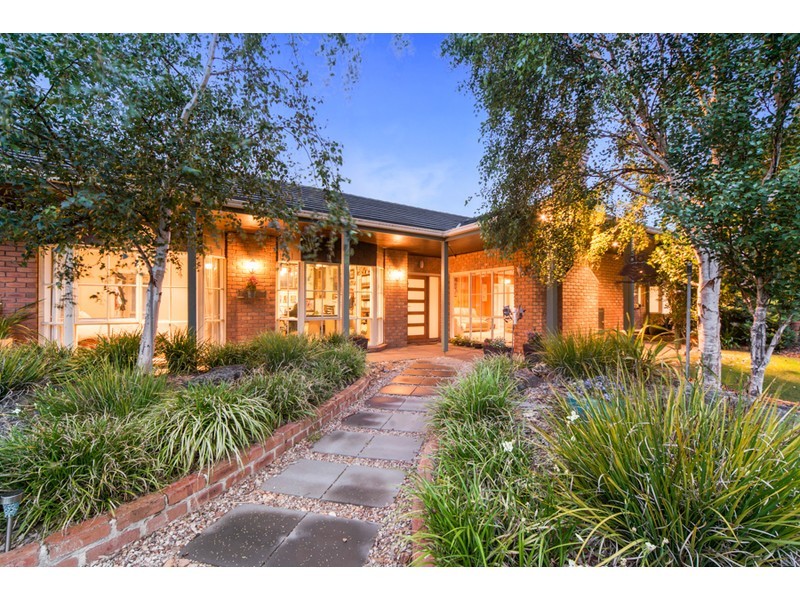 3 Birdswood Court, Langwarrin South VIC 3911