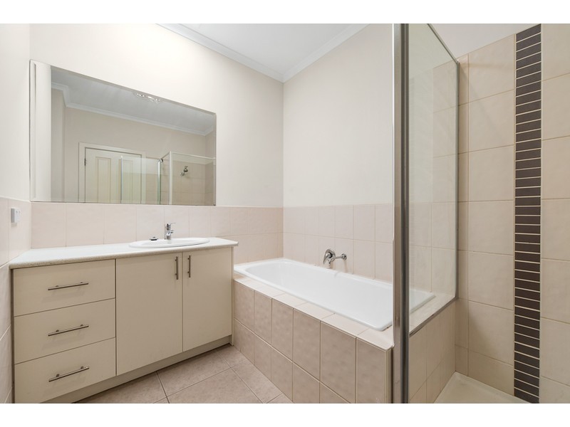 10/18 Grandview Grove, Baxter VIC 3911