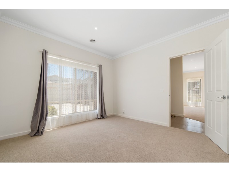 10/18 Grandview Grove, Baxter VIC 3911