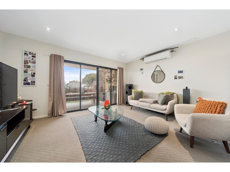 16/5 Culcairn Avenue, Frankston South VIC 3199