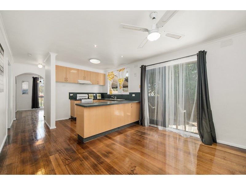 11 St George Court, Frankston VIC 3199