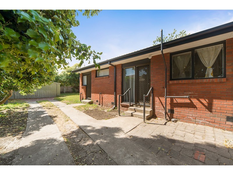 11 St George Court, Frankston VIC 3199