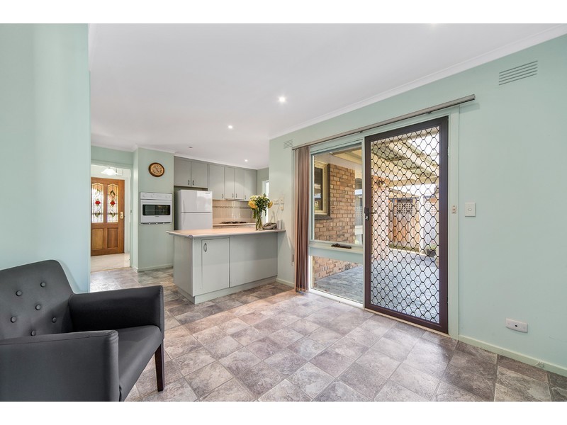 36 Paterson Avenue, Langwarrin VIC 3910