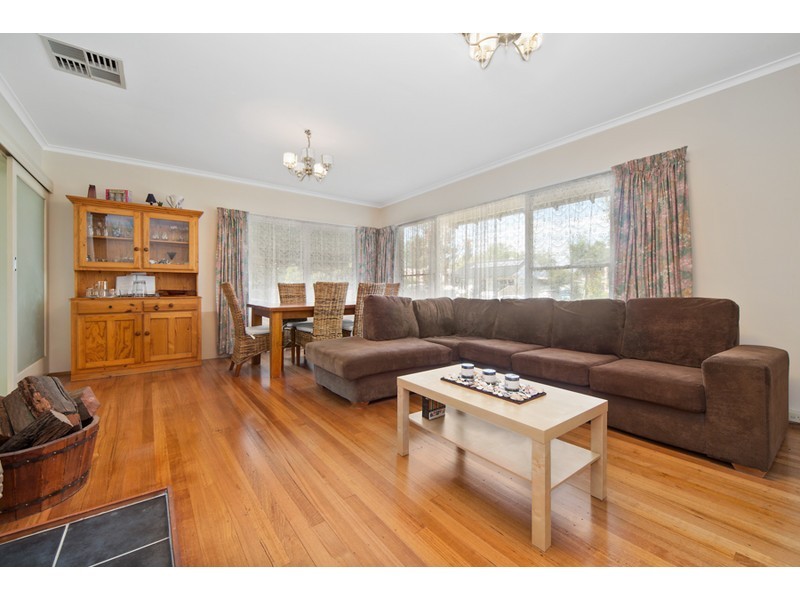 1 Lindsay Street, Frankston North VIC 3200